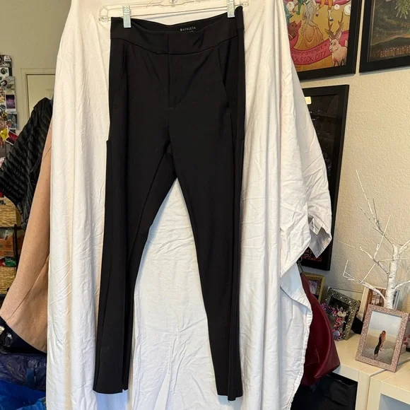 ✨ Athleta Stellar Trouser – Size 4 (Black) ✨ - Picture 10 of 10